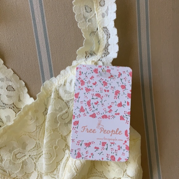 FREE PEOPLE INTIMATELY GALLOON LACE RACERBACK BRALETTE IN YELLOW SIZE SMALL - Picture 5 of 10